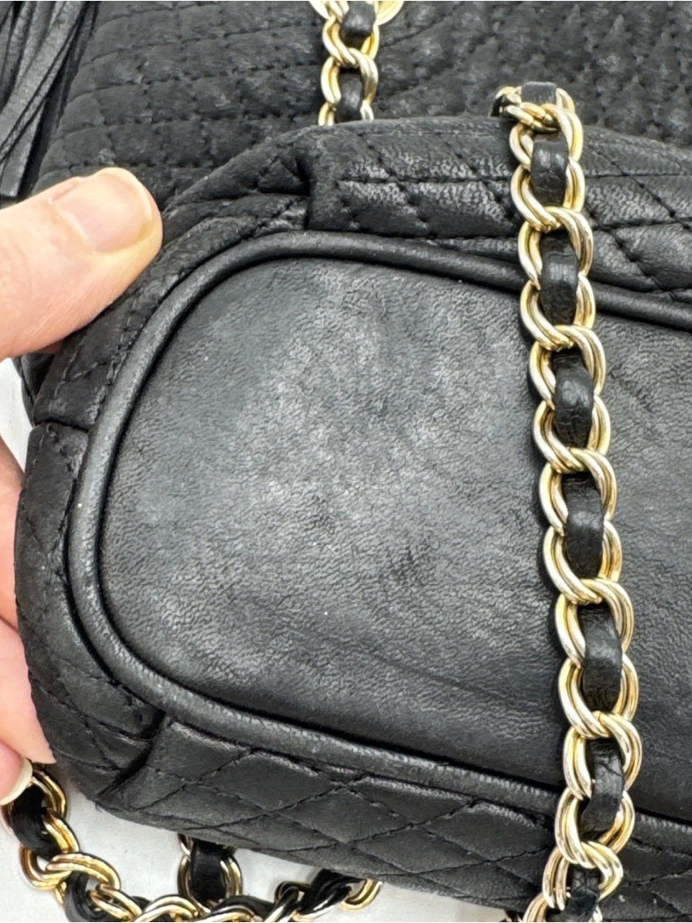 Bally Vintage Black Quilted Leather Shoulder Bag with Gold Chain/Accents EUC - Picture 15 of 16